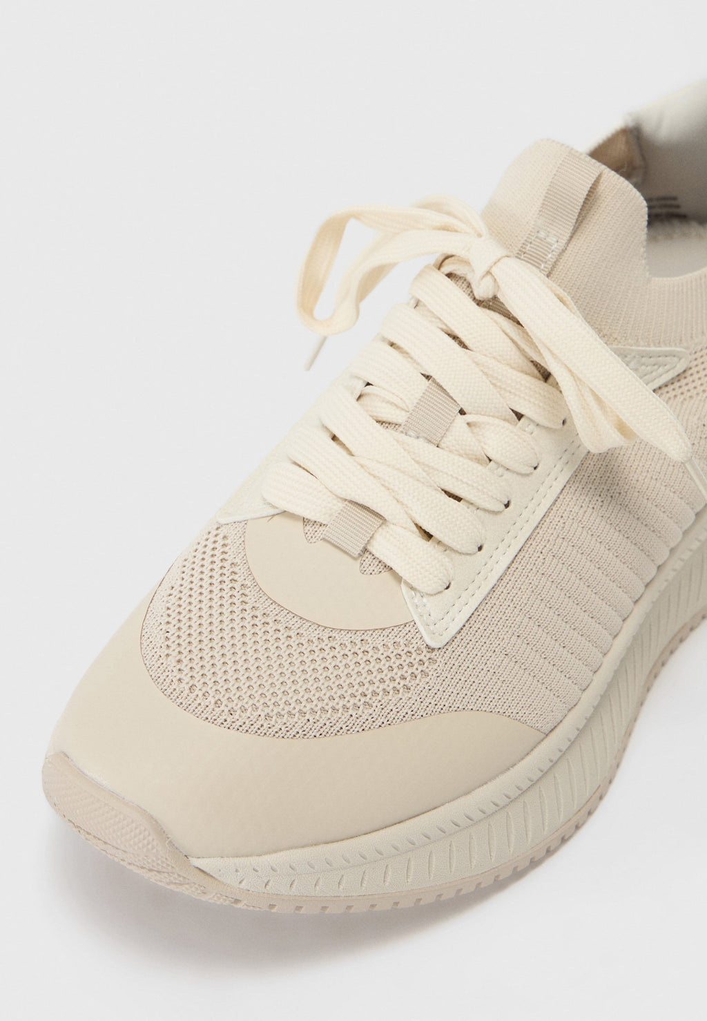 Call it Spring MACAN FOAM