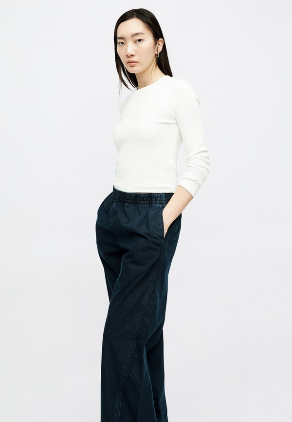 Calvin Klein Jeans PARACHUTE PANT