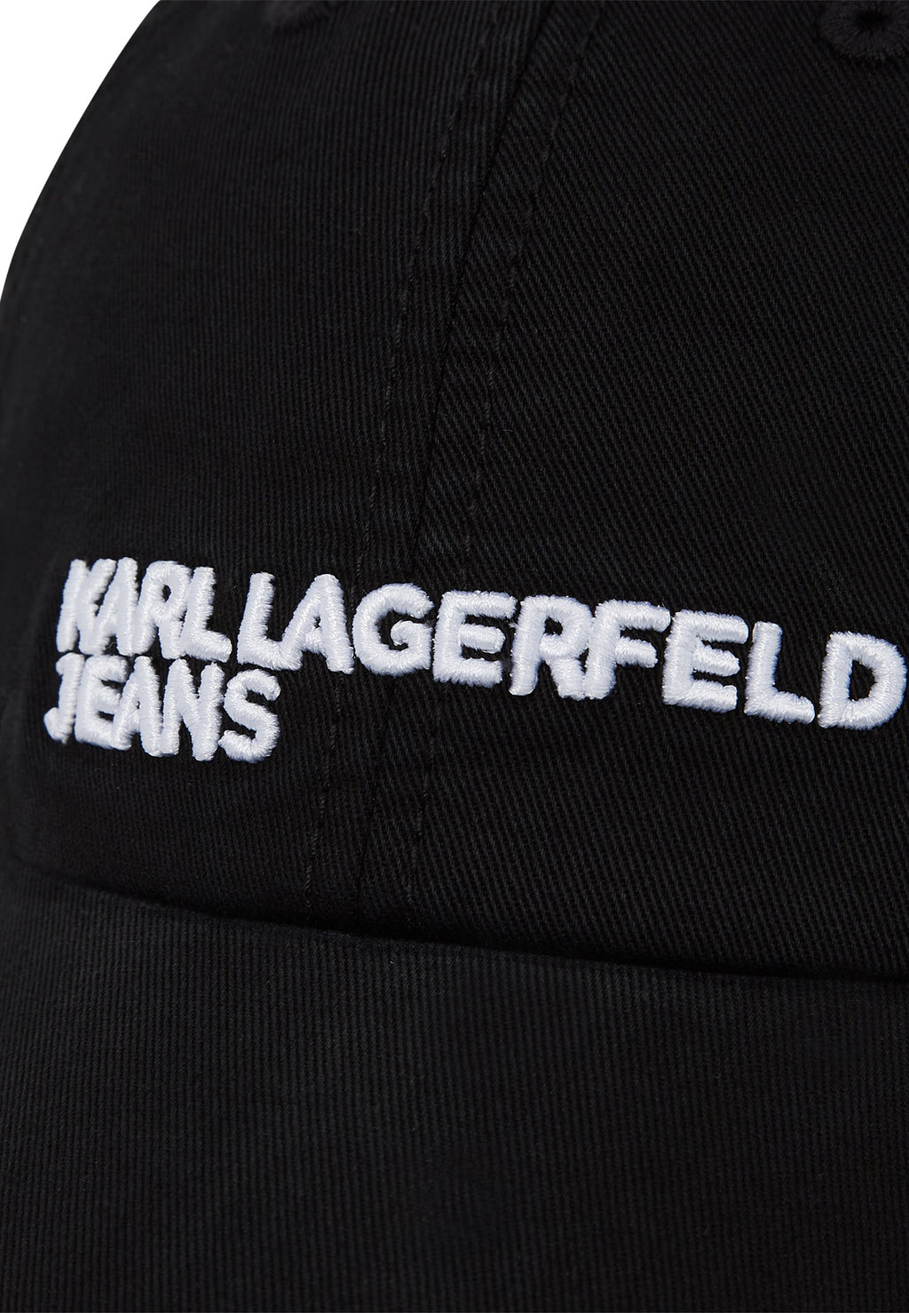 LOGO EMBROIDERY Media 5