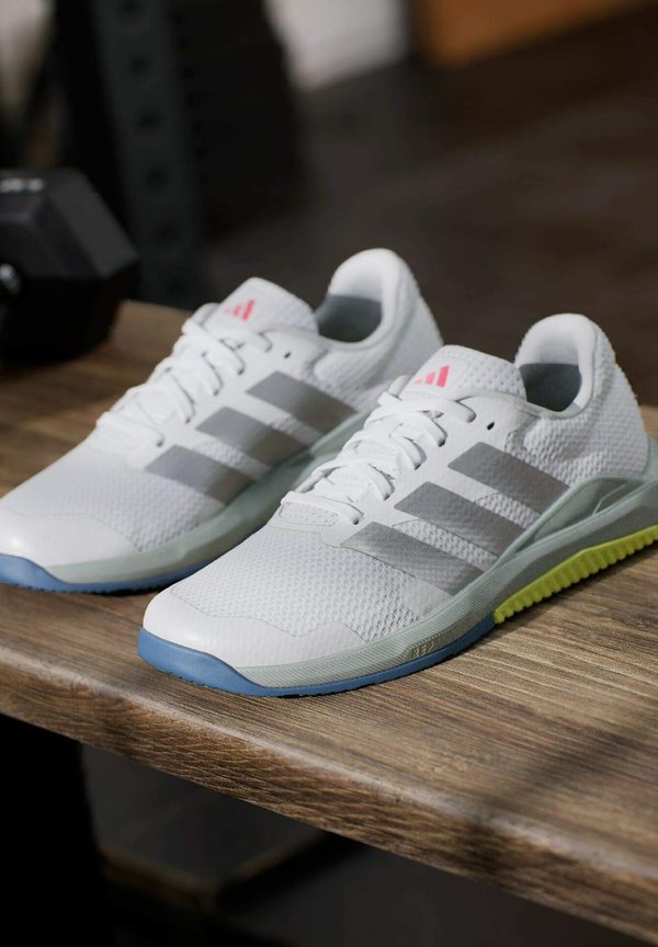 adidas Performance DS BASE