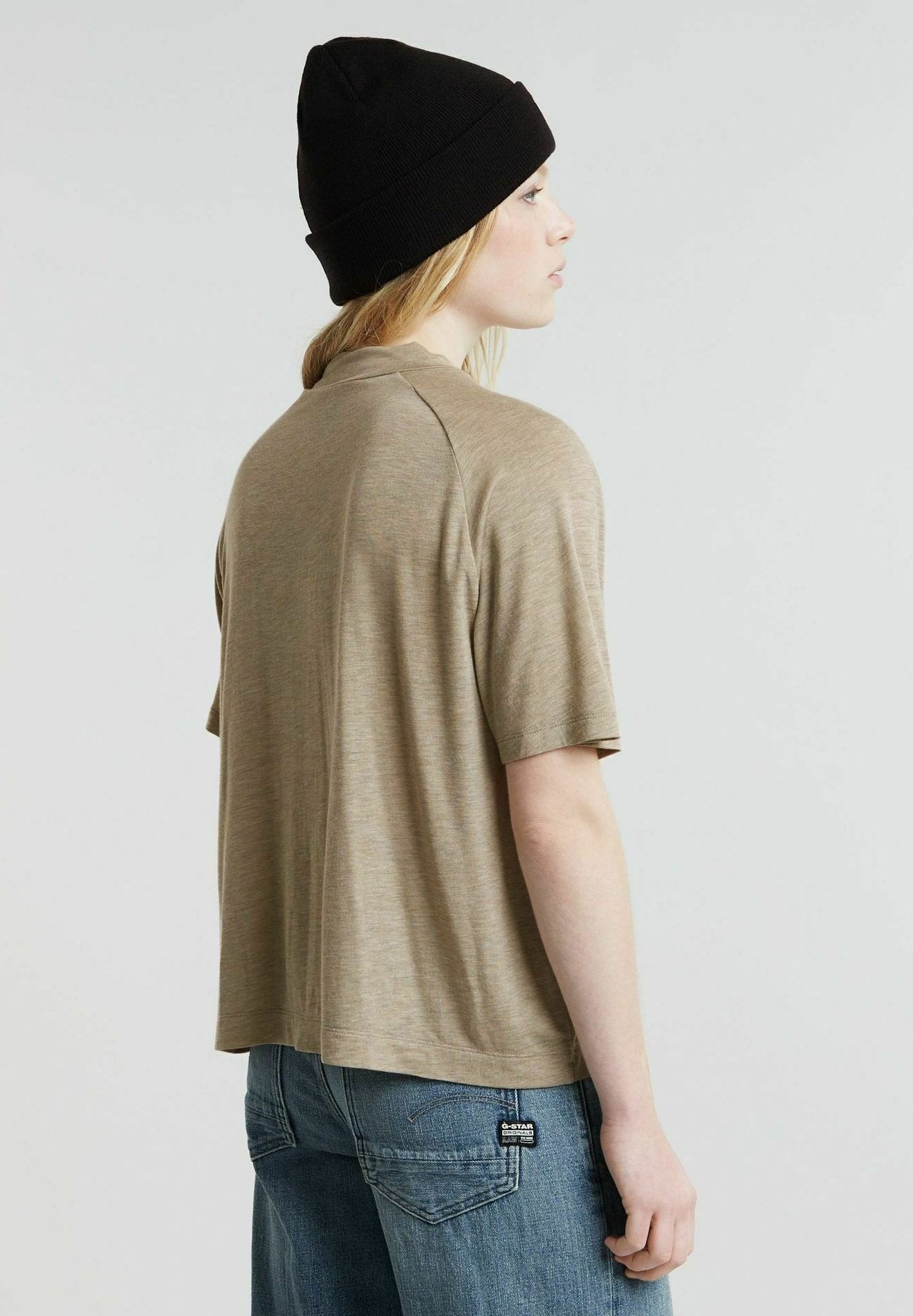 SADDLE SLEEVE BOXY Media 4