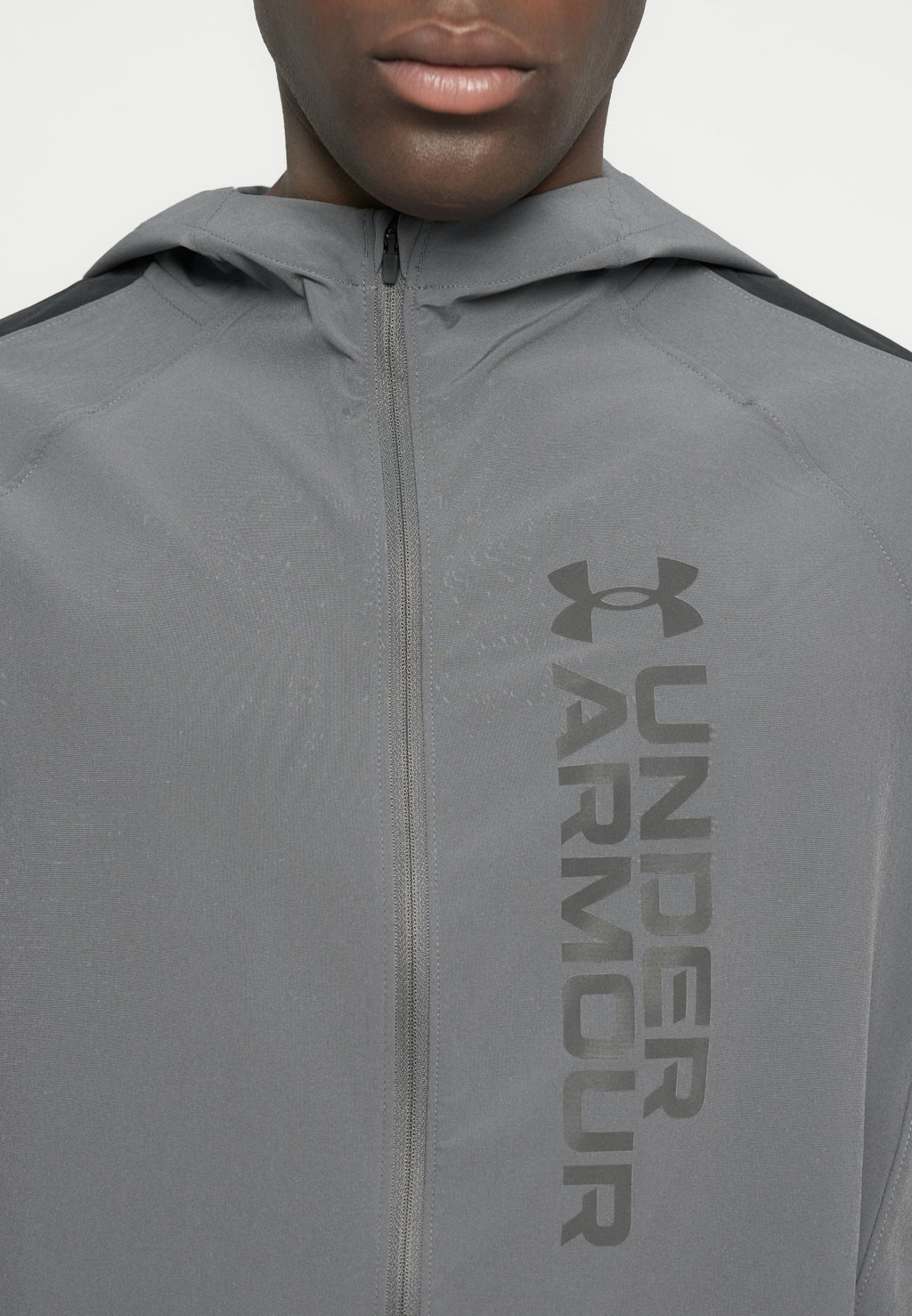 Under Armour LAUNCH STORM
