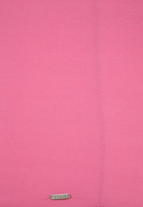 Esprit Maternity