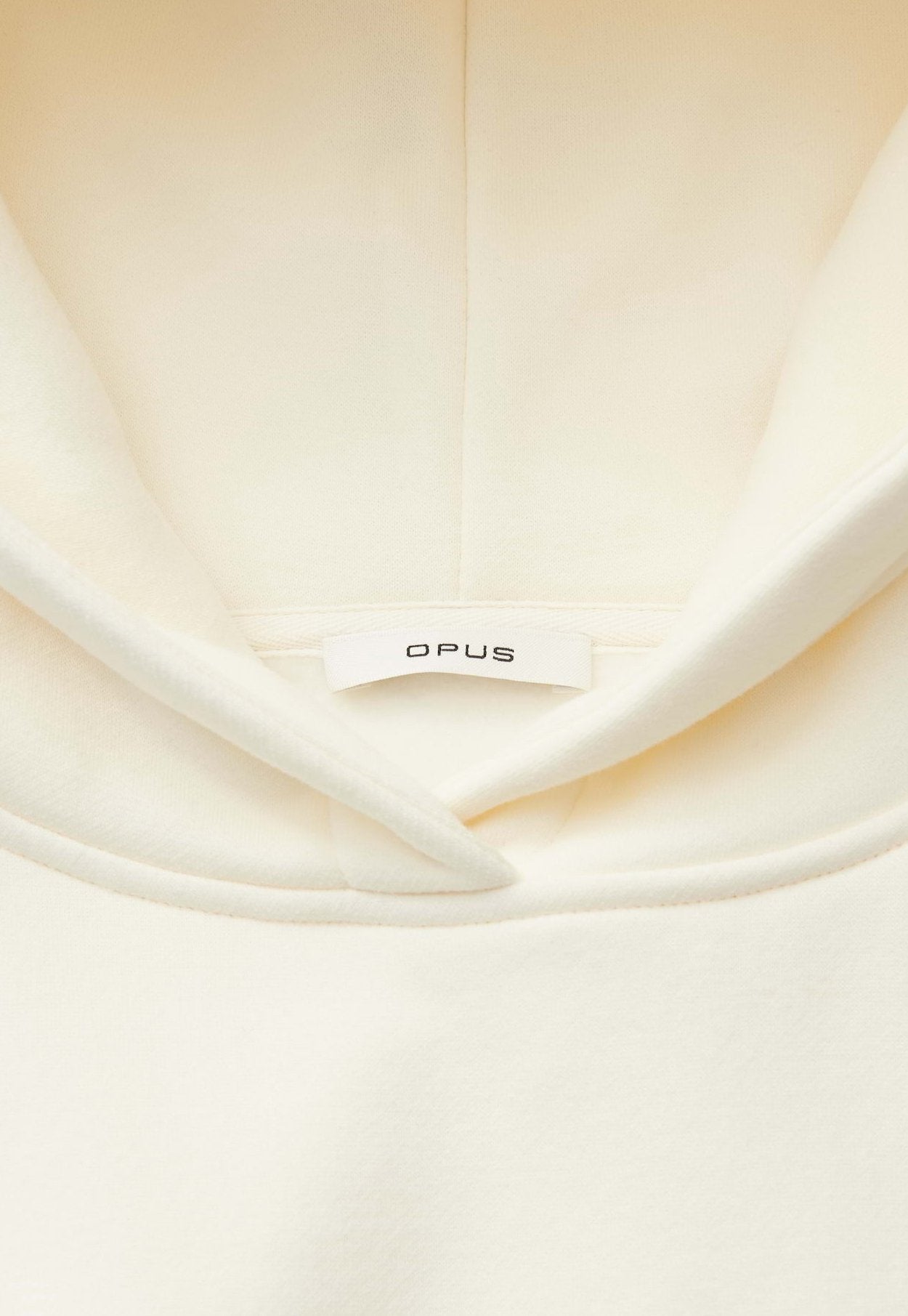 OPUS SOFT HOODED HEART DETAIL