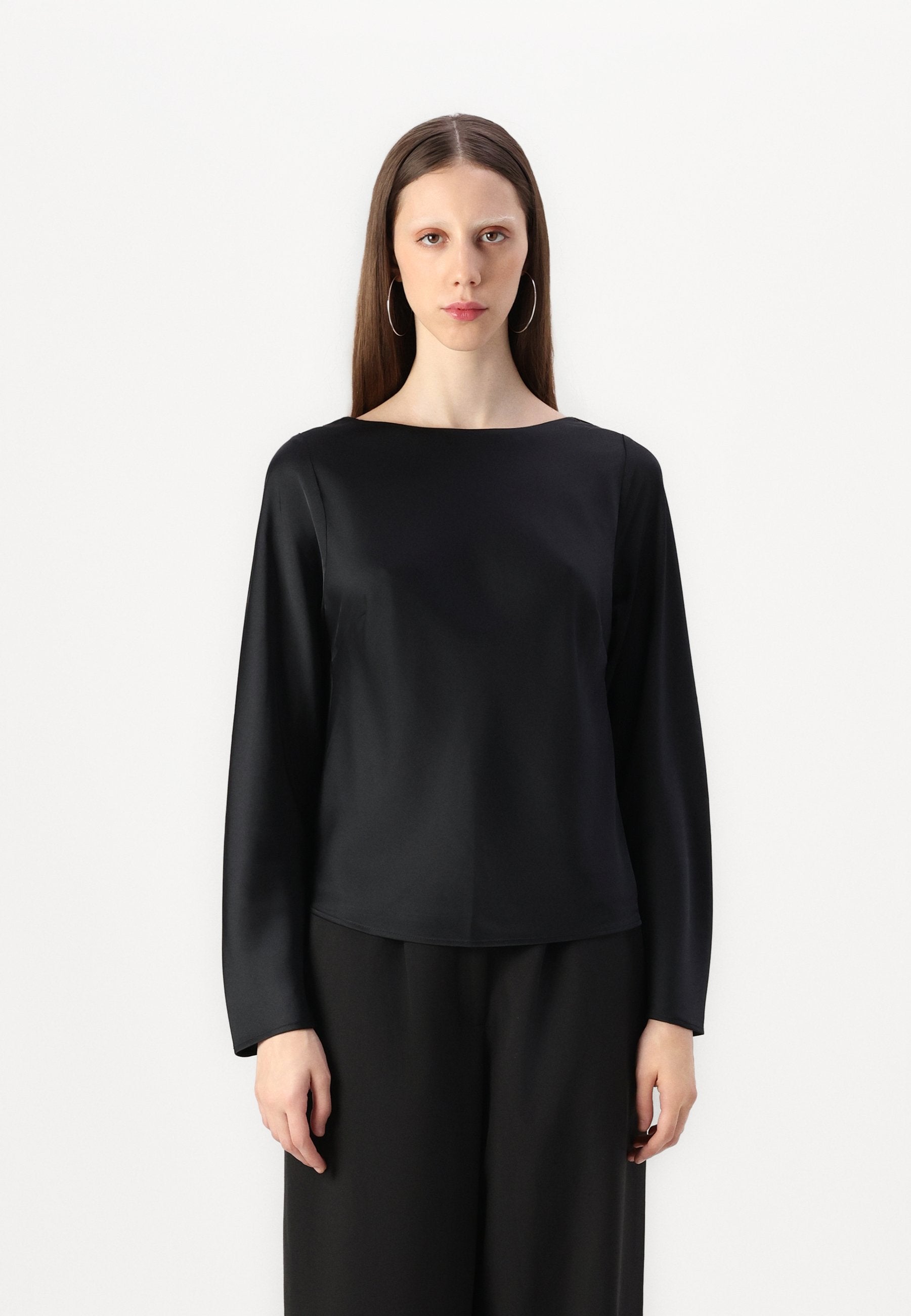 Abercrombie & Fitch Long-Sleeve Satin Cowl-Back Top