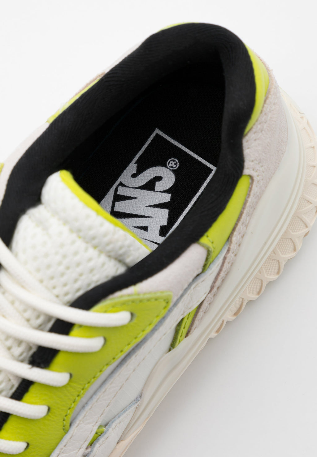 Vans CITY