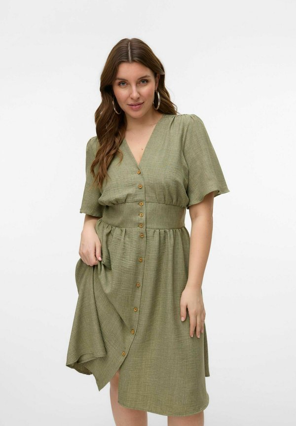 Vero Moda Curve VMCMELANEY Short - Shirt dress - laurel wreath