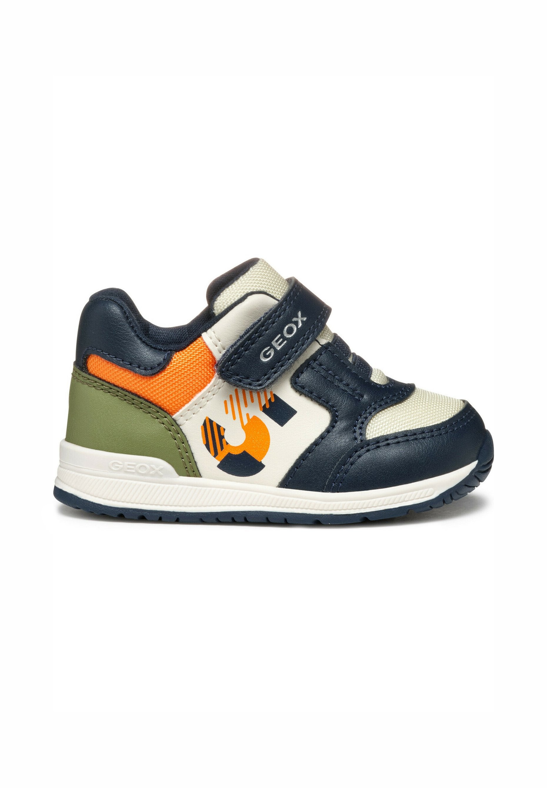 GEOX-Sneaker mit einem navyblauen, cremefarbenen und orangefarbenen Design, versehen mit einem Klettverschluss, einer Mesh-Oberfläche und einer Gummisohle mit einem strukturierten Detail.