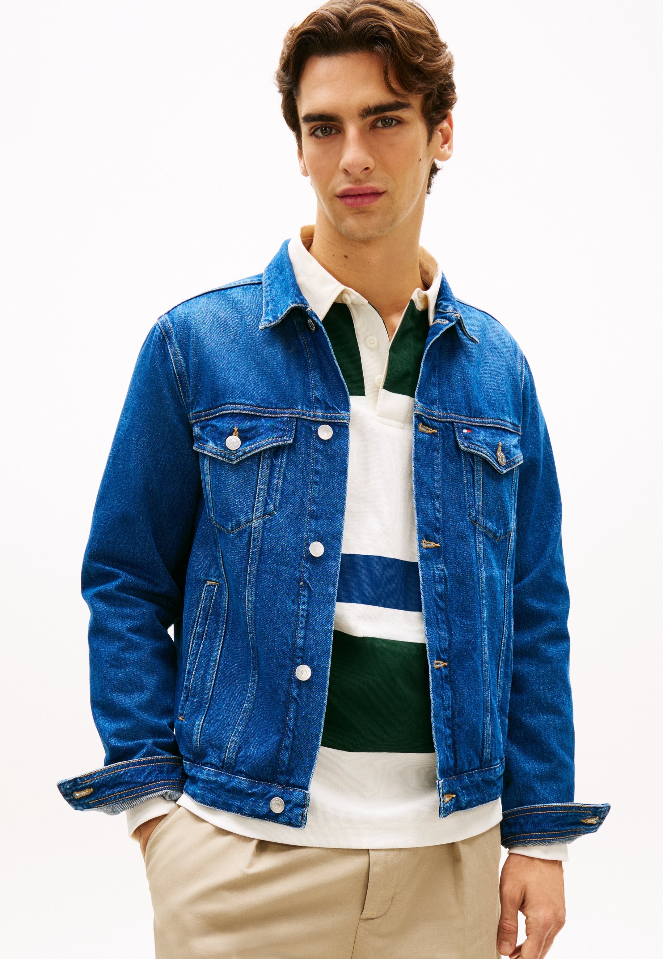 DENIM TRUCKER JACKET Media 3