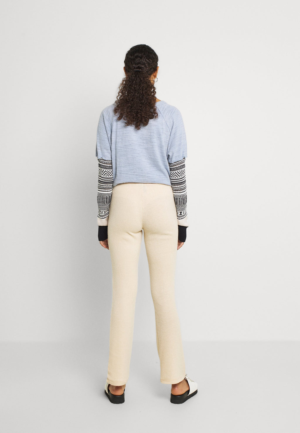 Pieces PCCIRCLE FLARED PANT