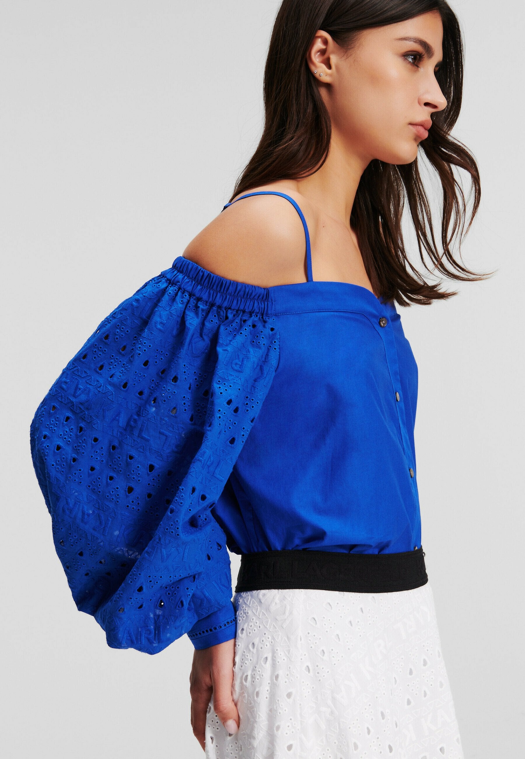 OFF SHOULDER EMBROIDERY Media 5
