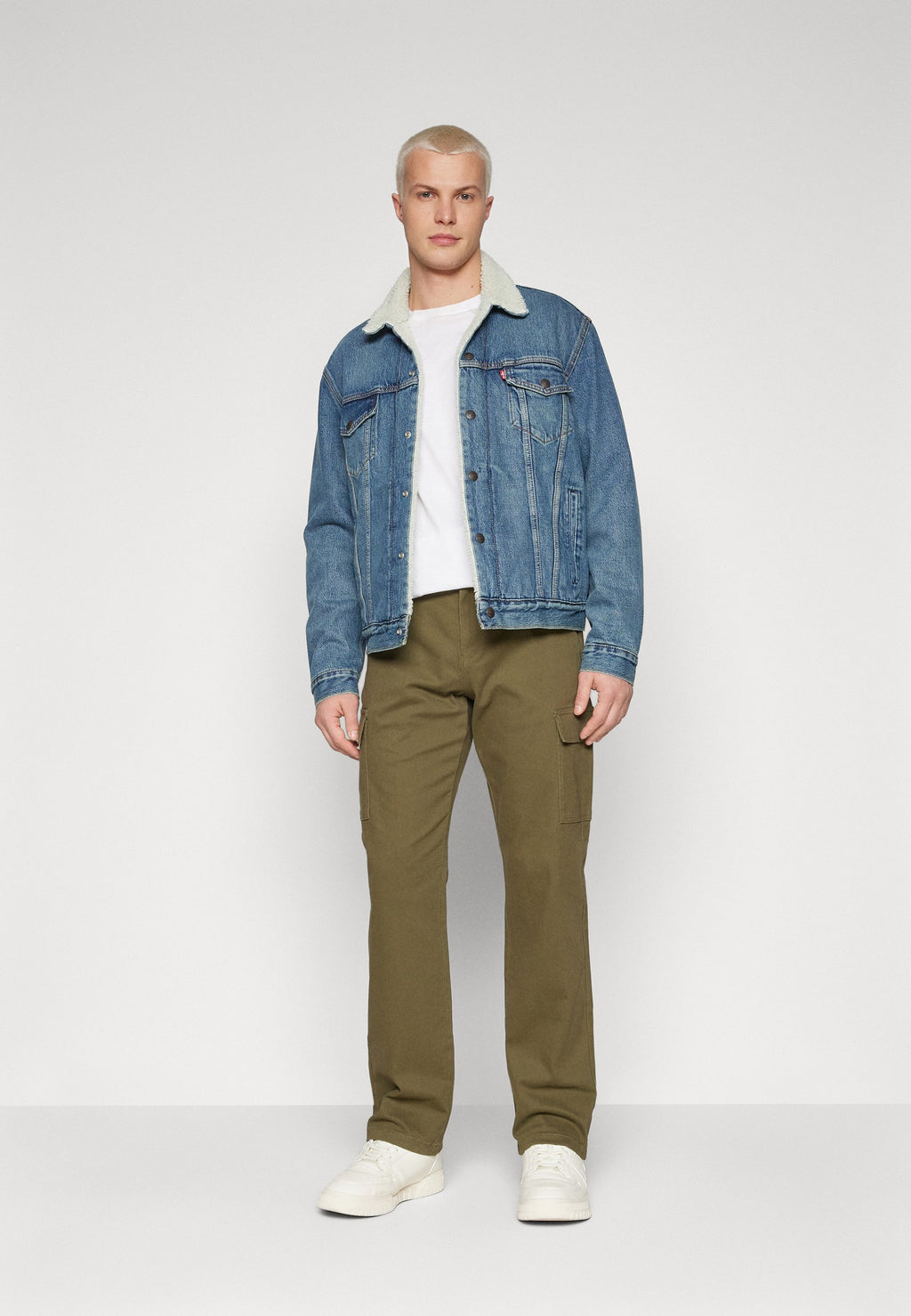 ONSEDGE LIFE PANT Media 2