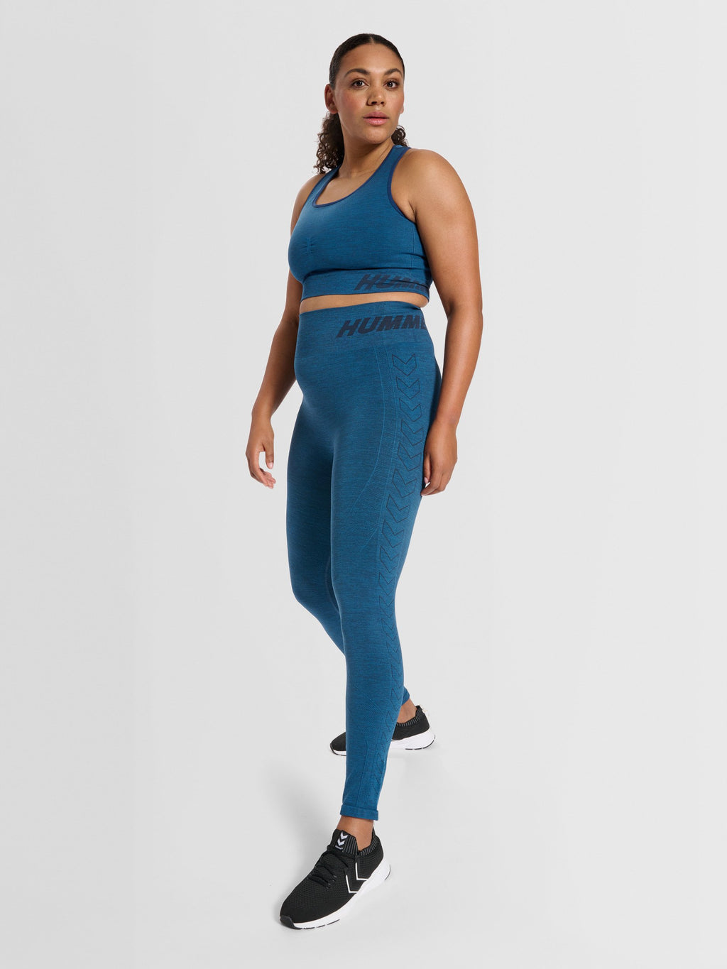 Hummel CURVE SEAMLESS