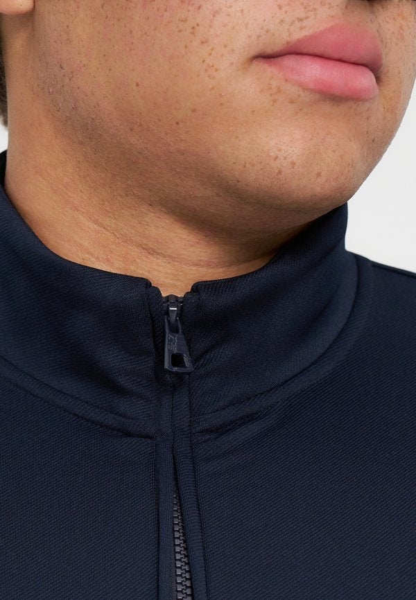EA7 Emporio Armani