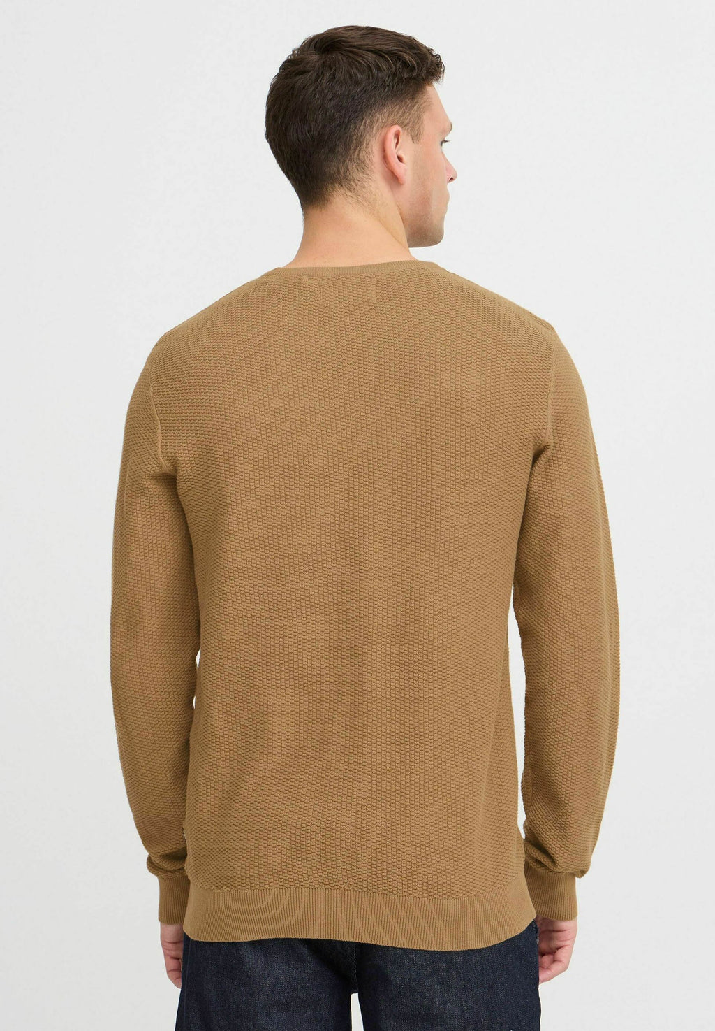 BHPULLOVER Media 4