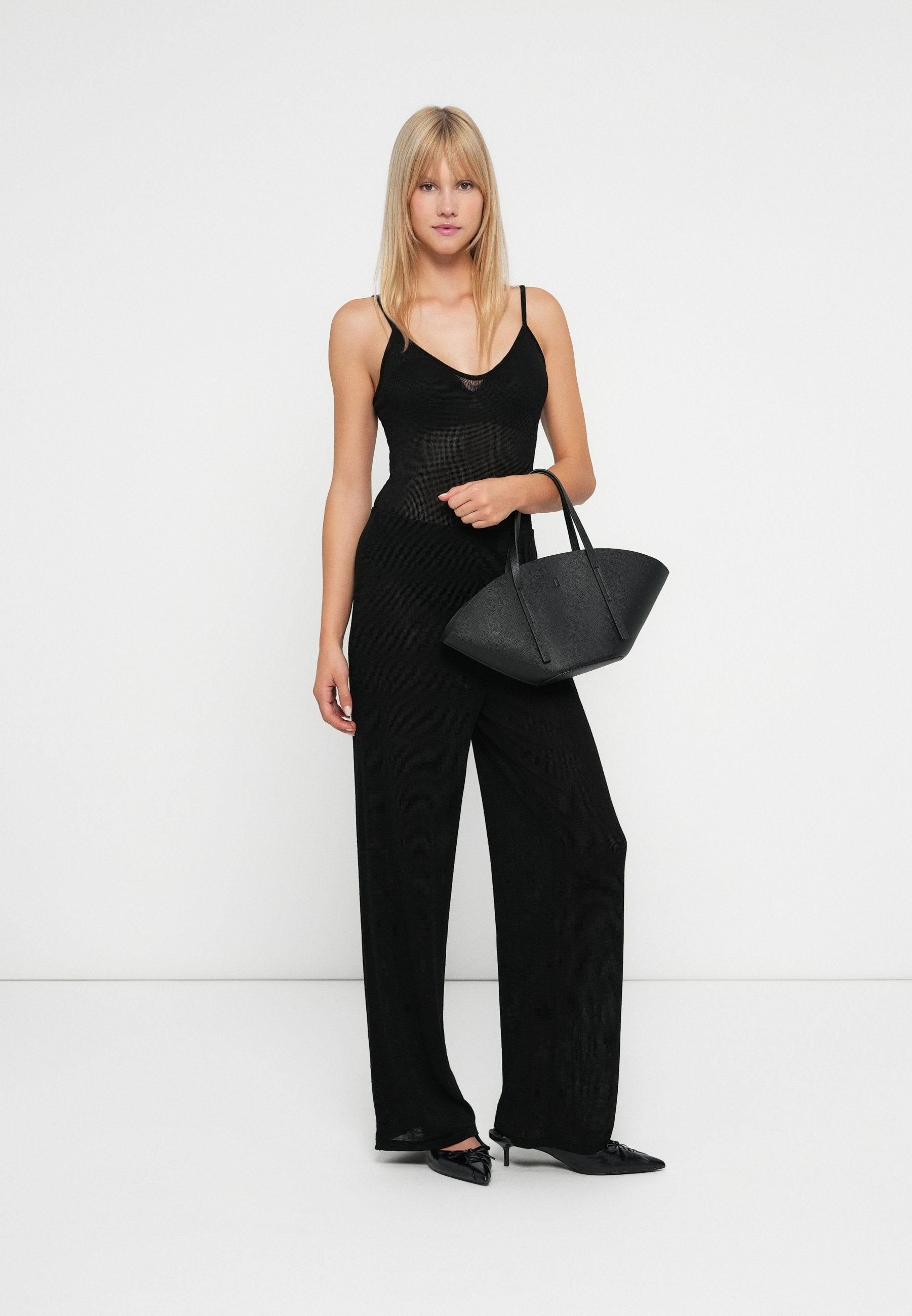 ONLJULIANE Wide Leg Fit Media 2