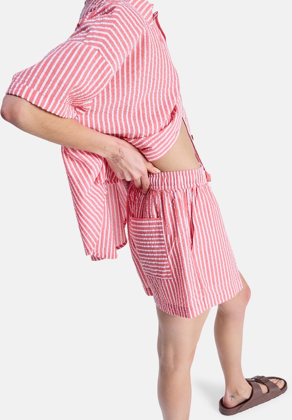 Roxy LEKEITIO BREAK HIGH STRIPE
