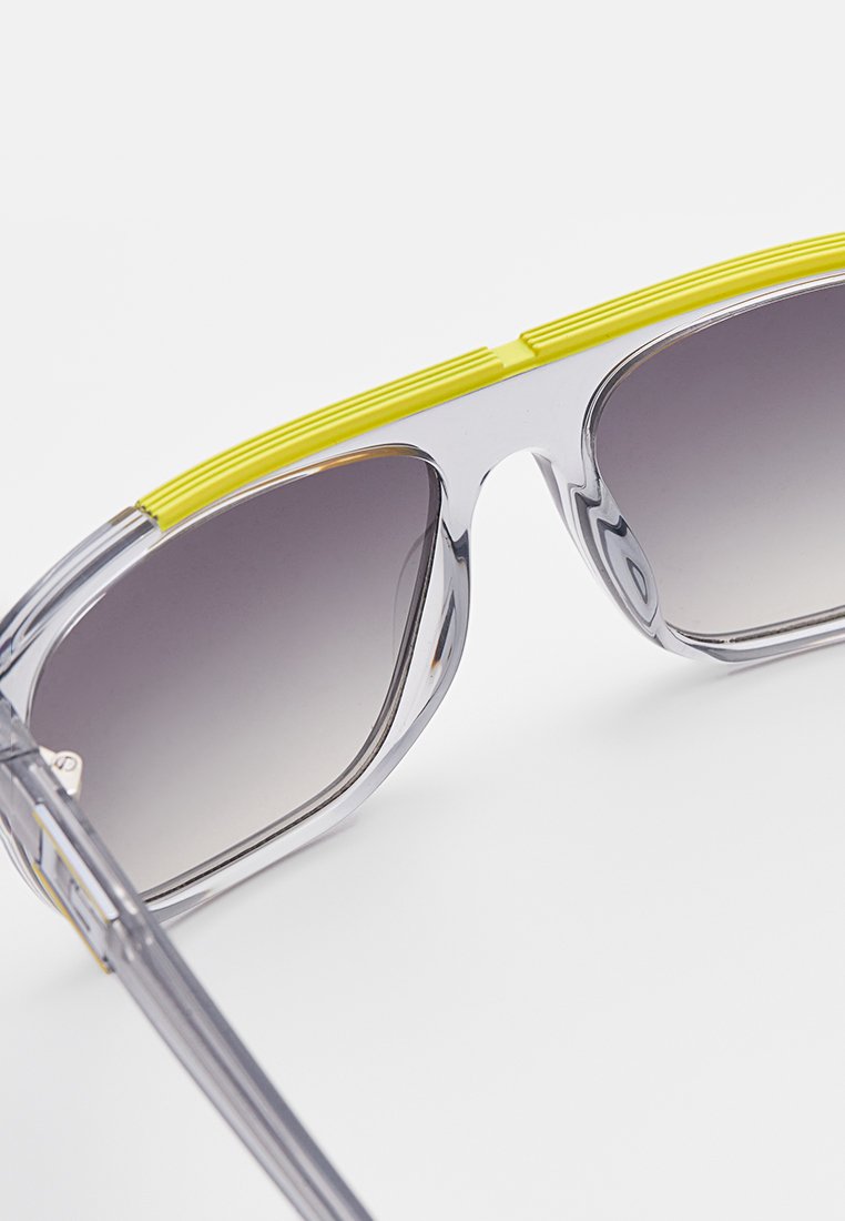 Guess INJECTED SUNGLASSES