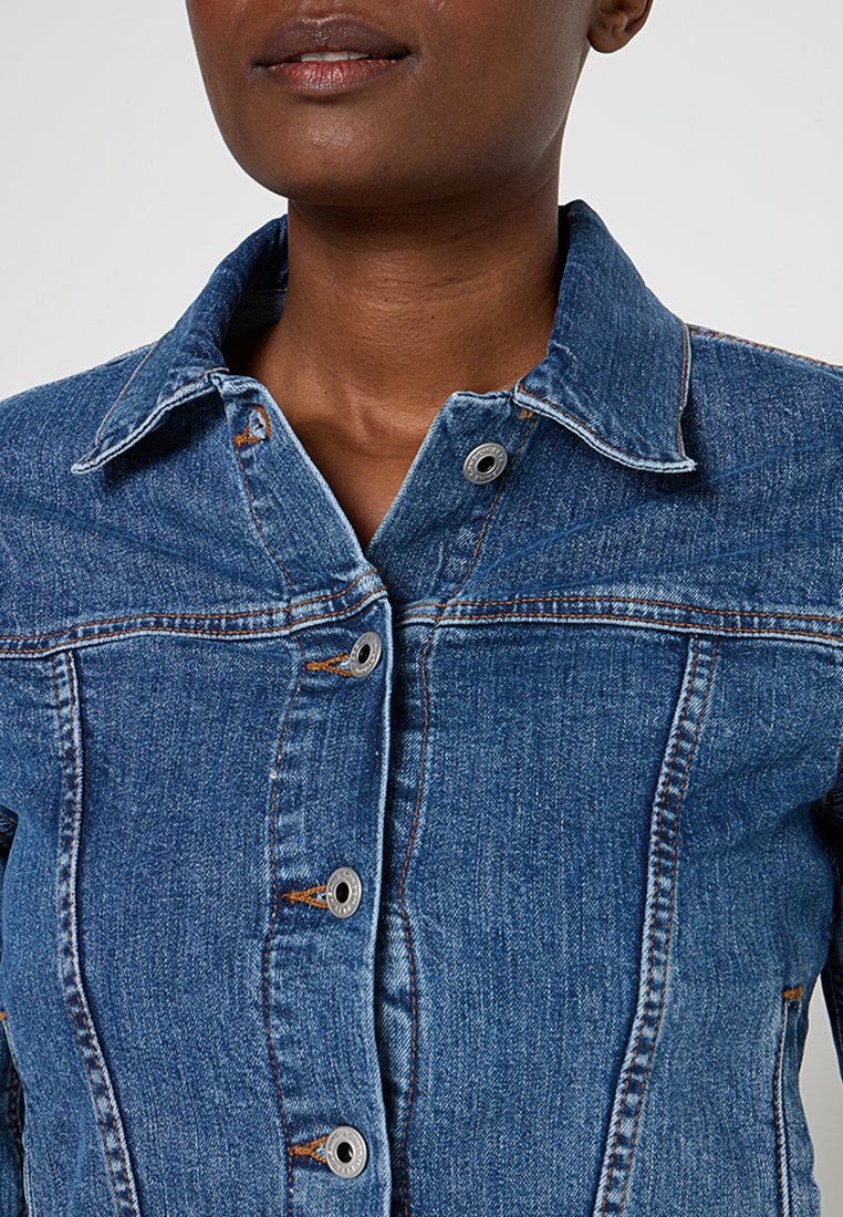 Pepe Jeans SLIM FIT