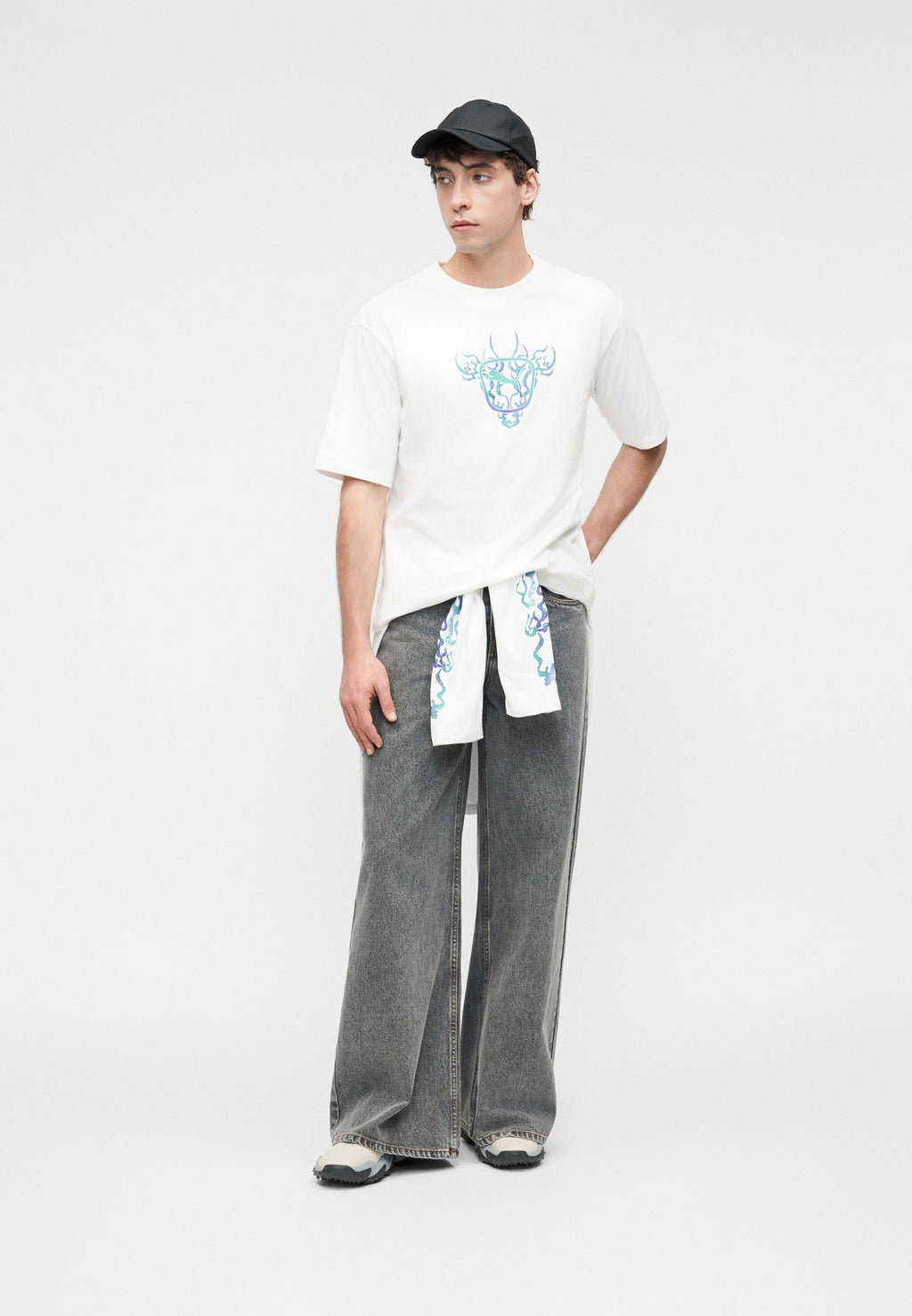 Puma BOXY GRAPHIC TEE UNISEX