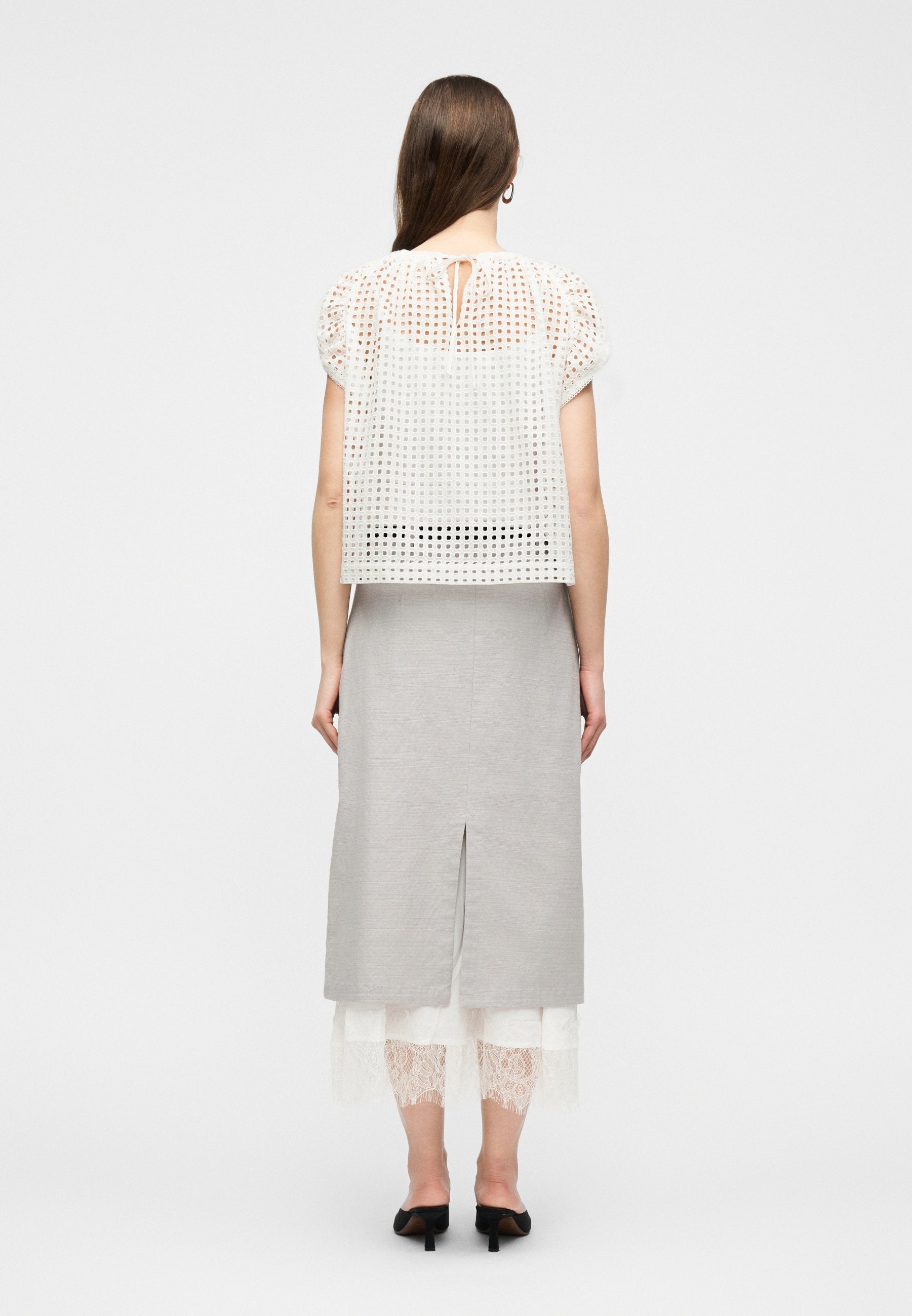 DESIGNERS REMIX GRACE