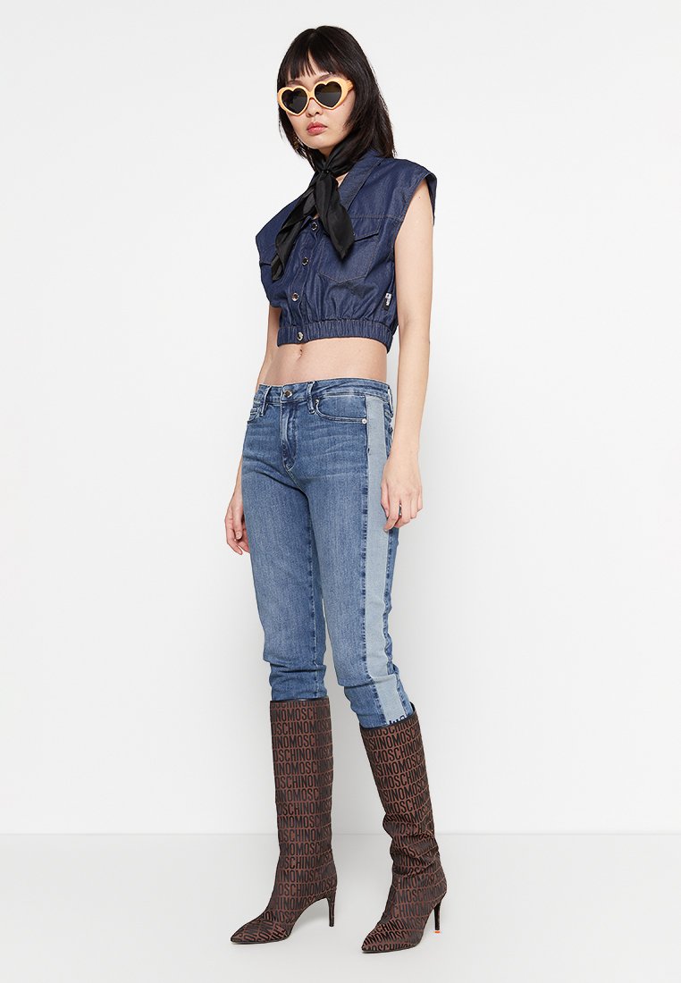 Love Moschino