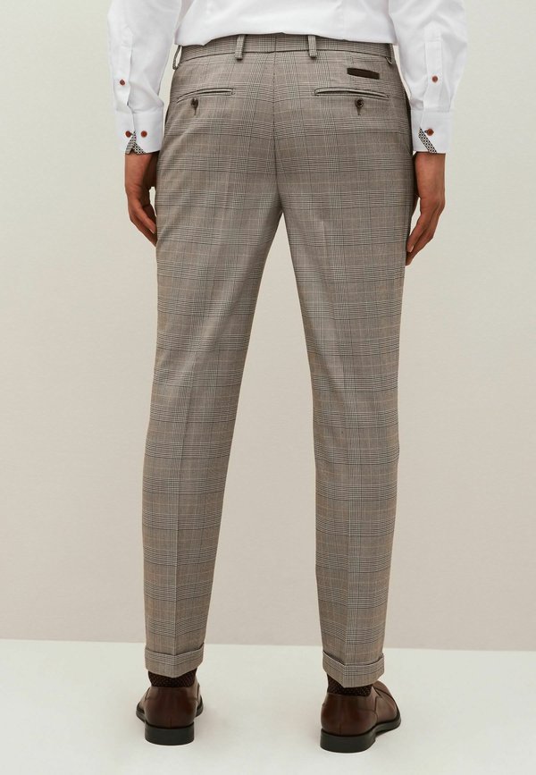 Next SLIM FIT CHECK CHINOS