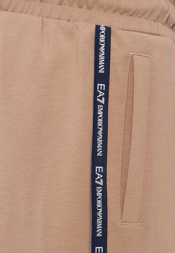 EA7 Emporio Armani