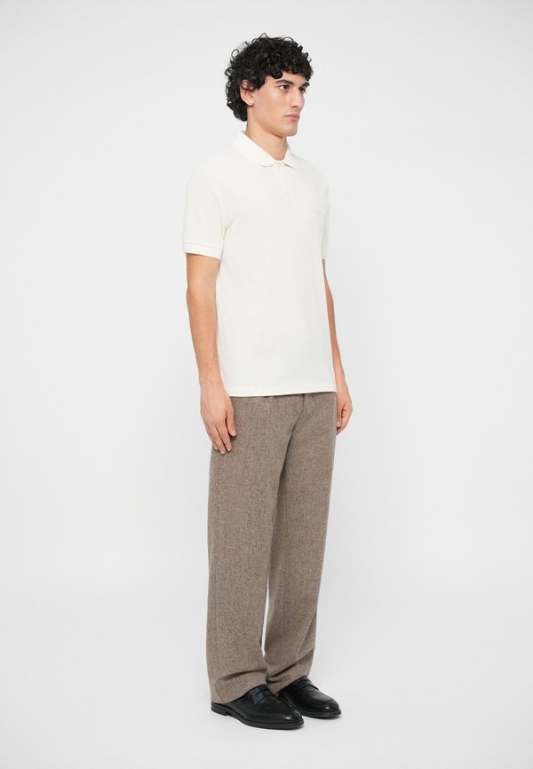 Armani Exchange SLIM FIT