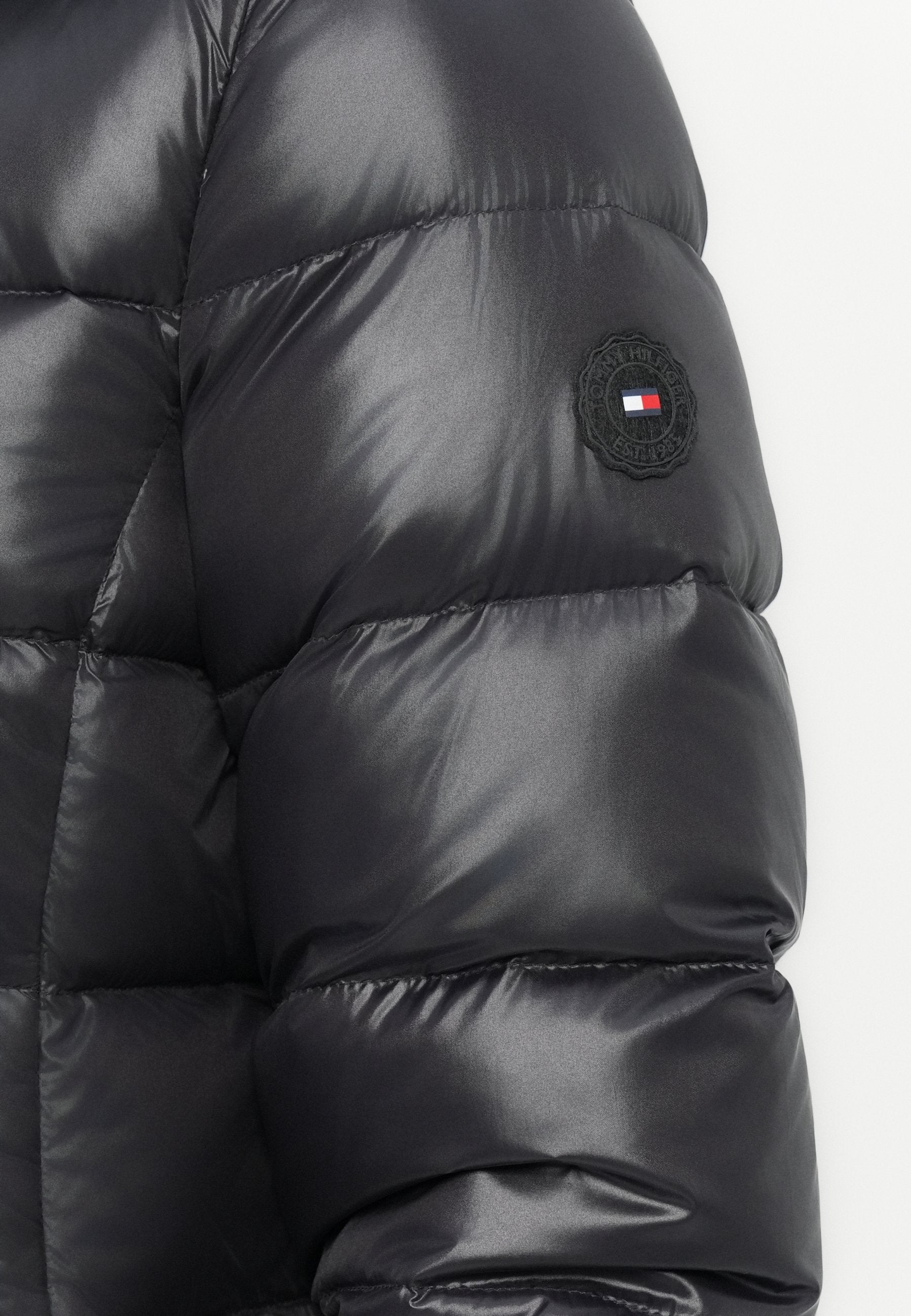 GLOSS JACKET Media 6