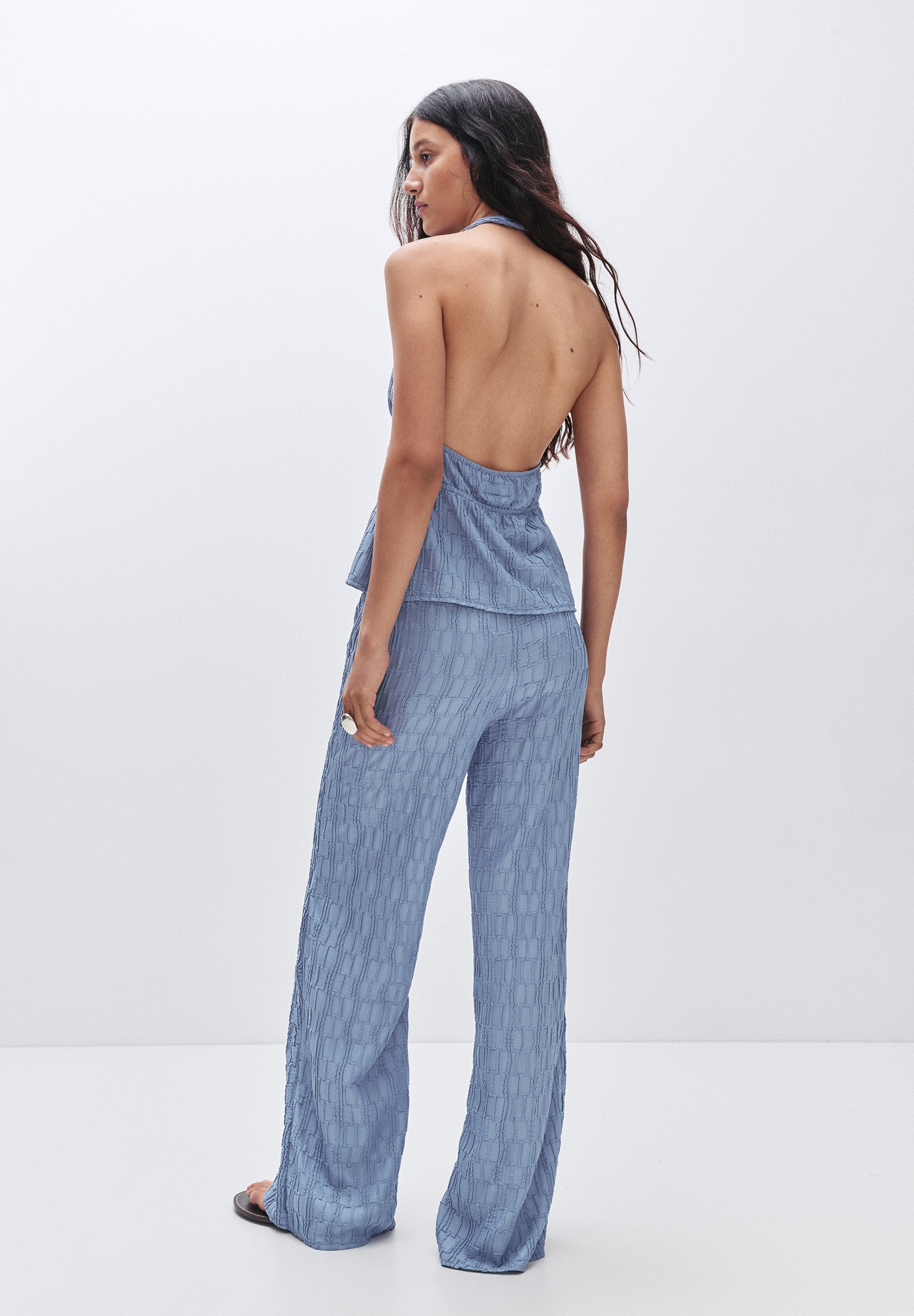 PULL&BEAR TEXTURED BELL BOTTOM
