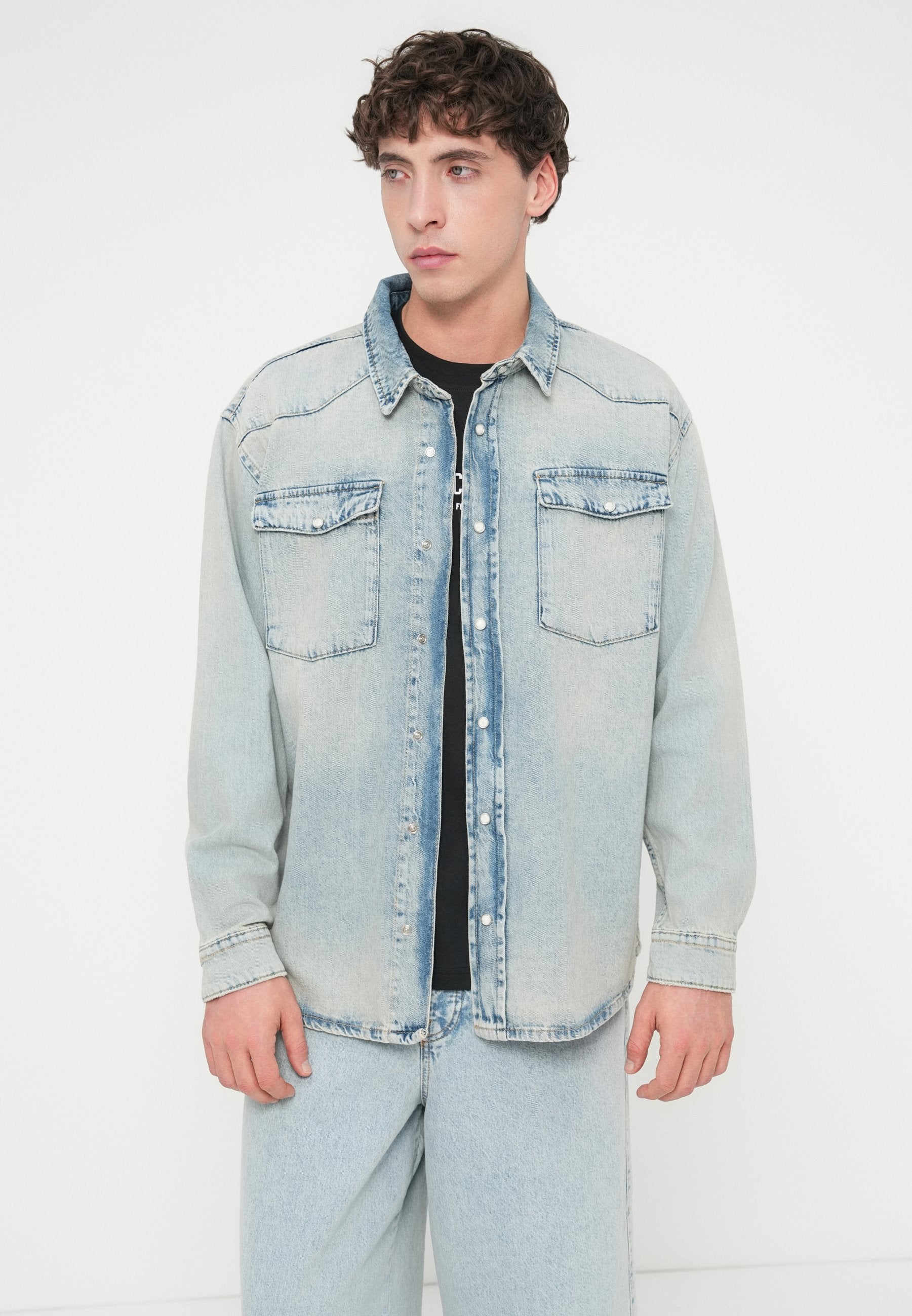 ONSWESTERN BOX TAI SHIRT Media 5
