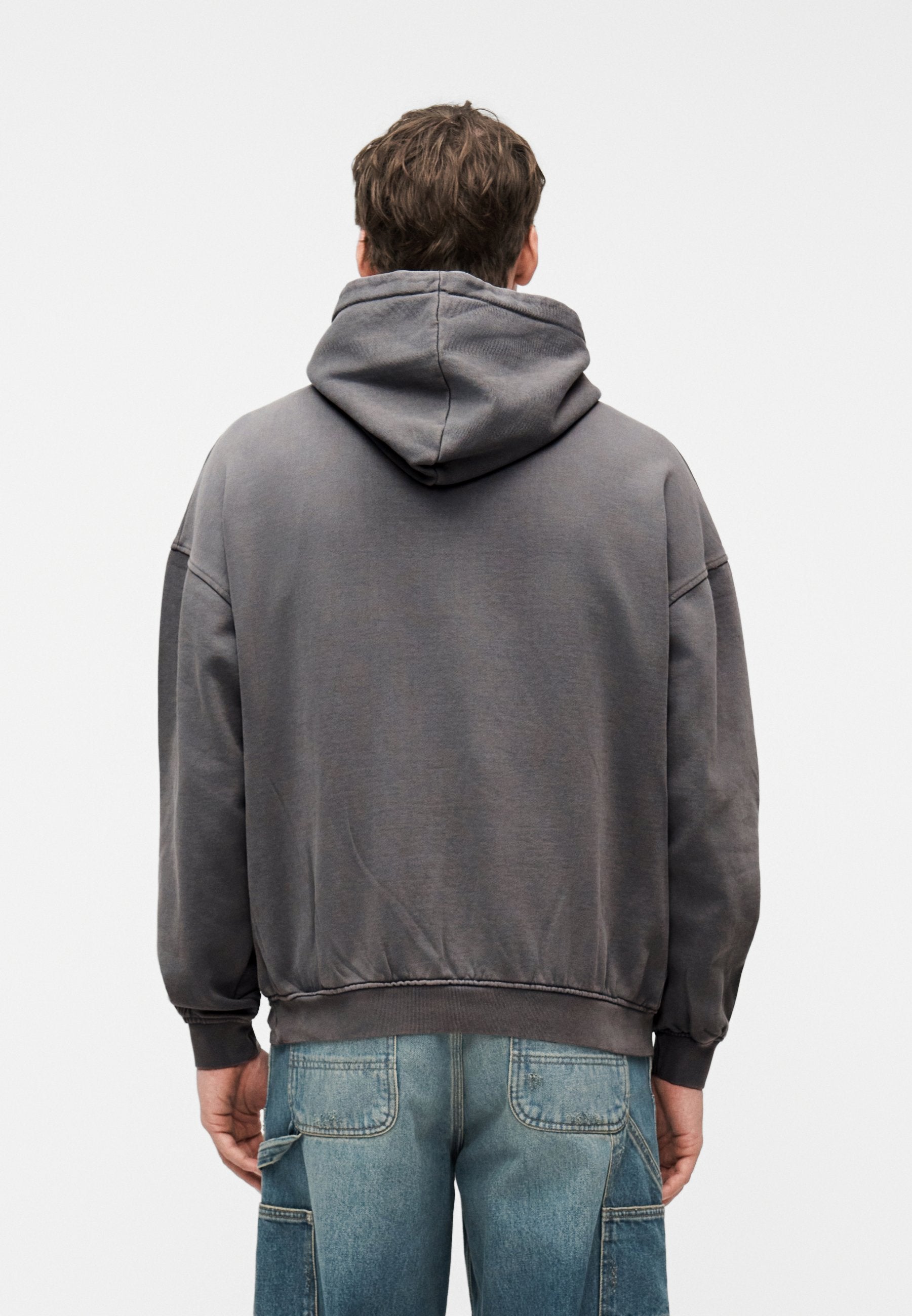 FAVELA PATCH RIVET HOODIE