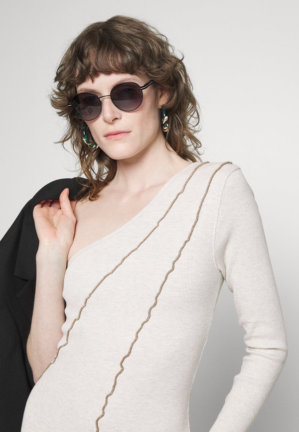 IN THE STYLE LIBERTY EXPOSED SEAM ONE SLEEVE DRESS