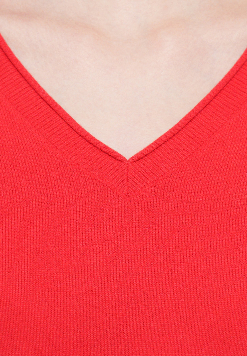 ONLY ONLLOYAL VNECK