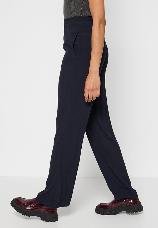 LeGer by Lena Gercke PAULA