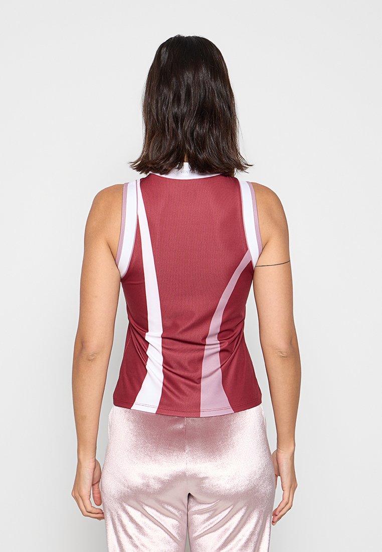 EA7 Emporio Armani Top Media 3