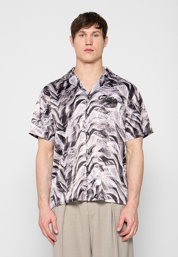 Carlo Colucci OVERSIZE FIT