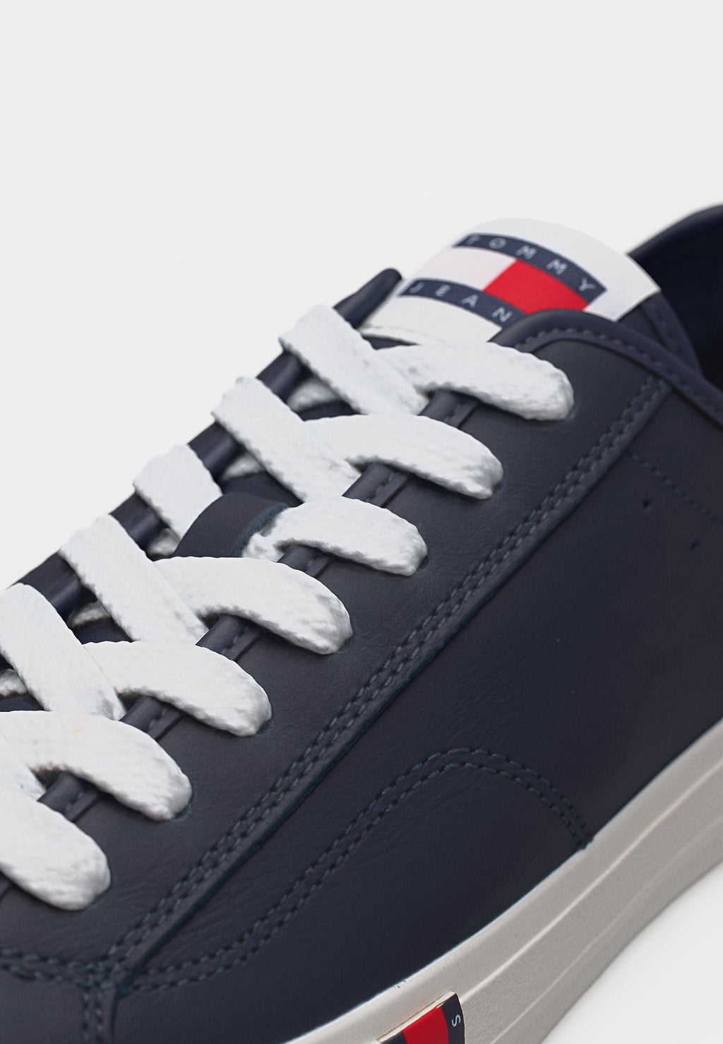 Tommy Jeans ARCHIVE FLAG STRIPE LEATHER TRAINERS