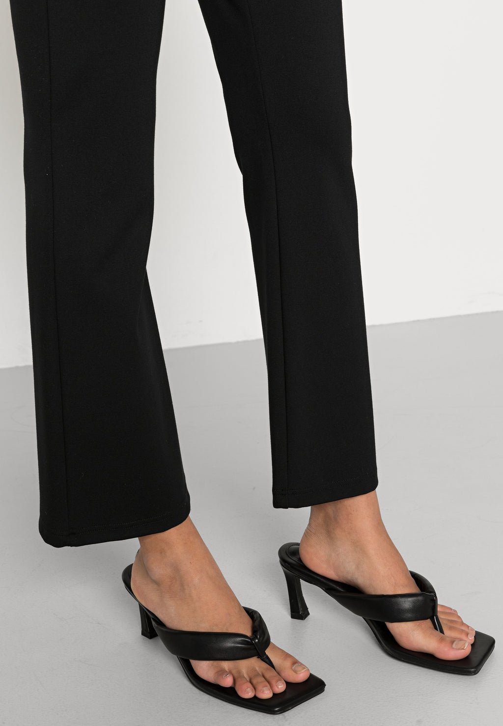 ONLJOLIN VIKA KICK PANT Media 5