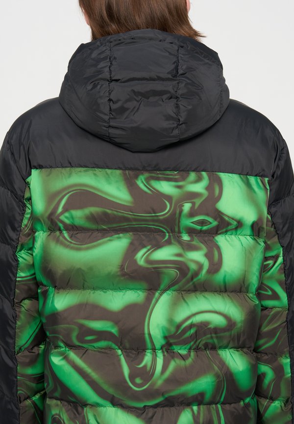 EA7 Emporio Armani