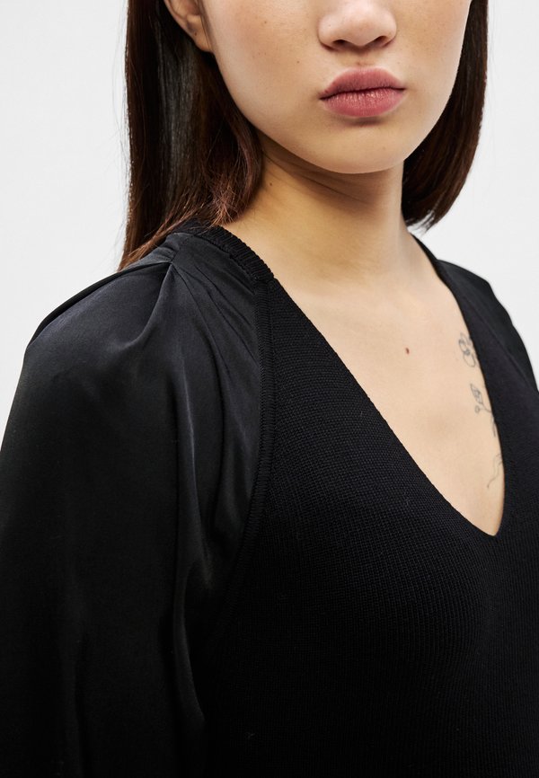 DKNY MIX MEDIA