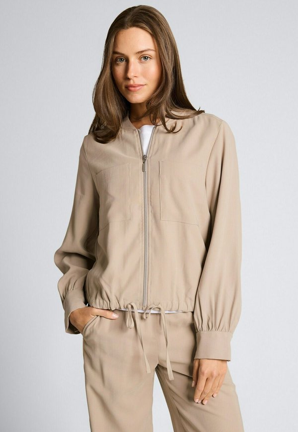 TOM TAILOR LOOSE FIT MIT BRUSTTASCHEN - Bomber Jacket - soft taupe grey