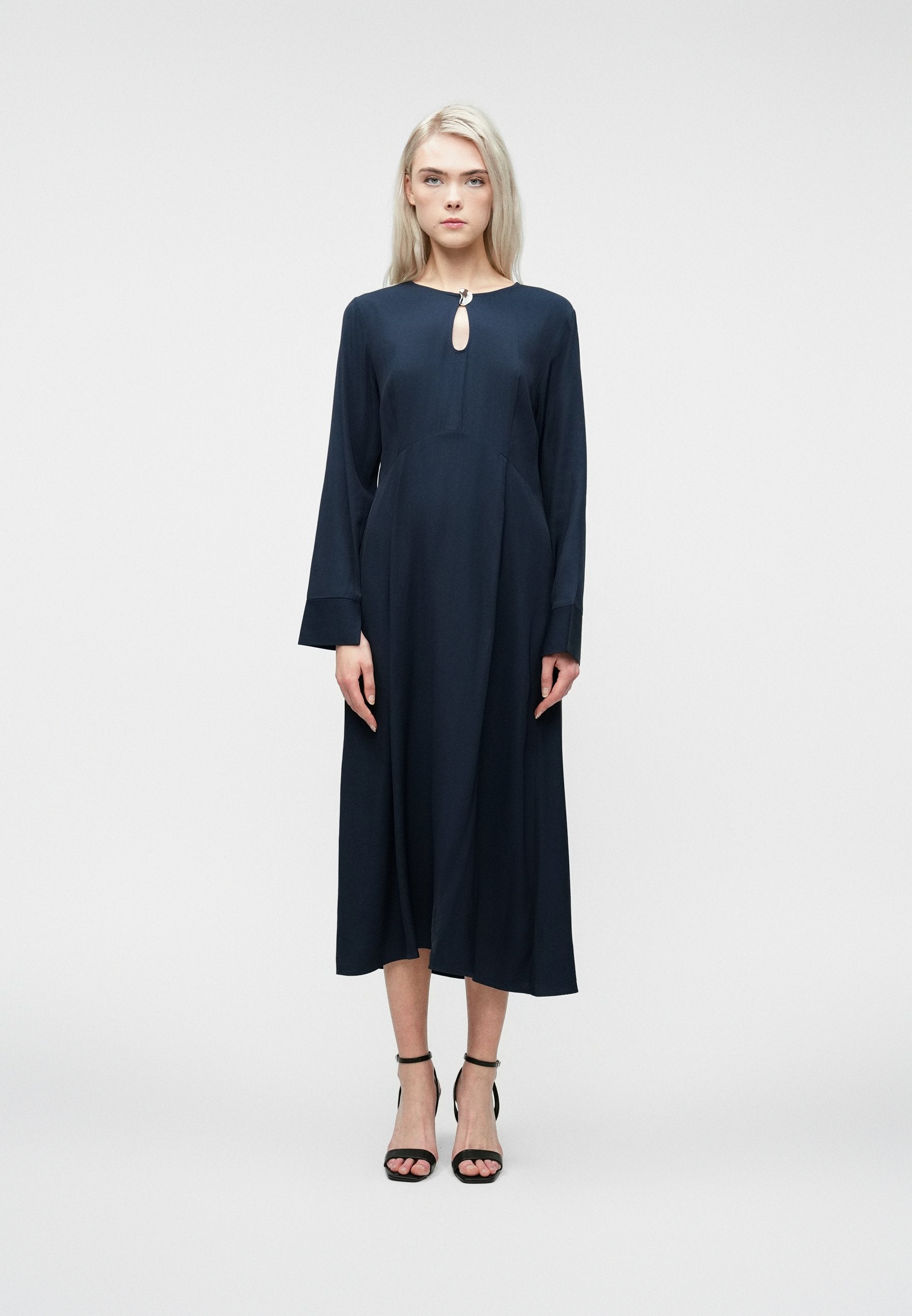 Selected SLFBEATRICE REGULAR MIDI DRESS