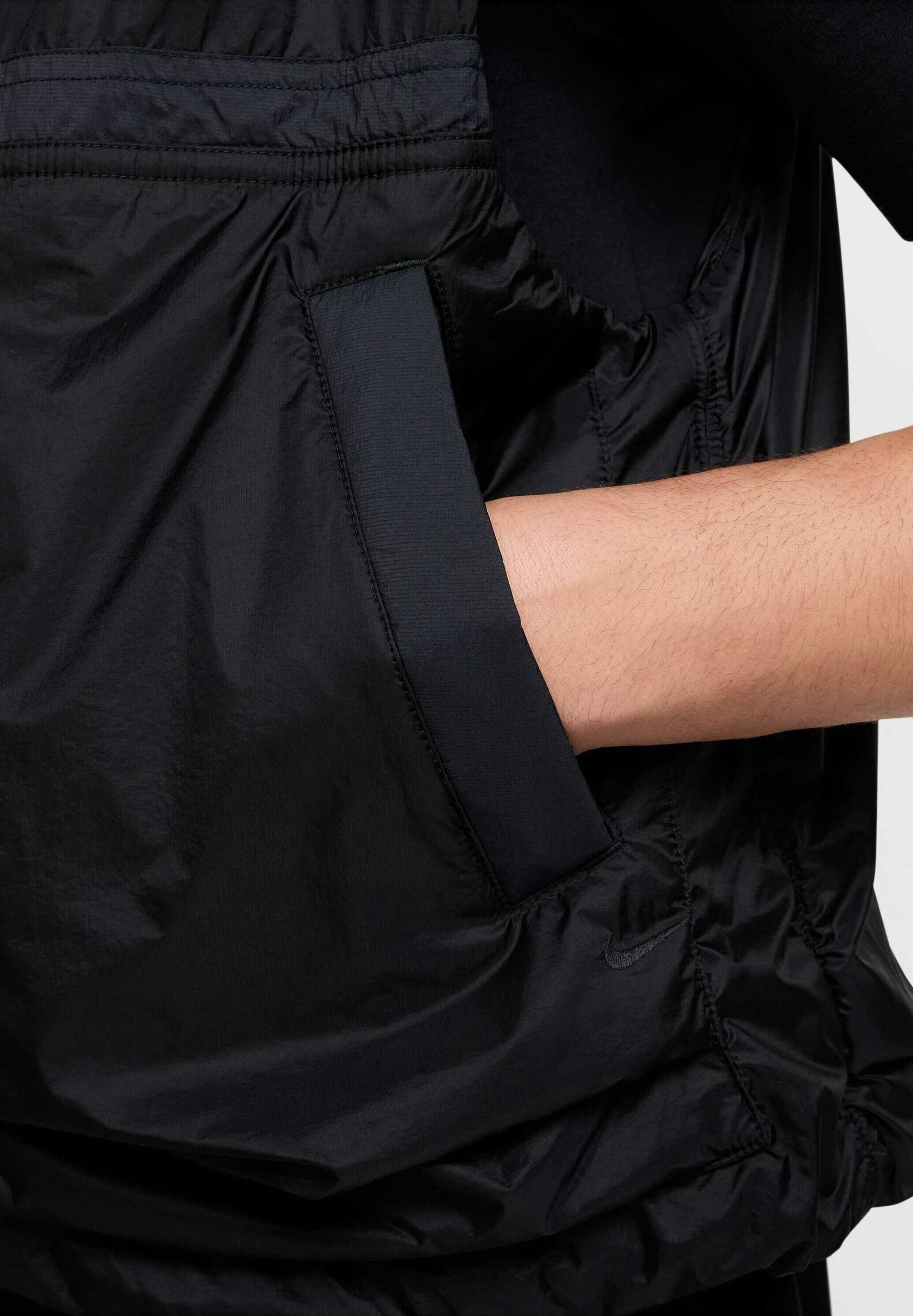 Nike Sportswear TECH