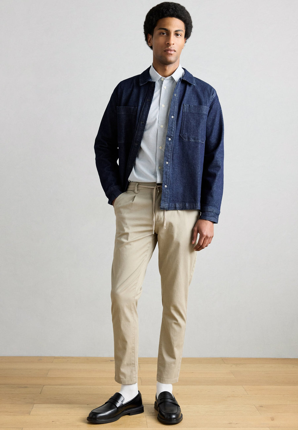 DRAWSTRING PANTS Media 2