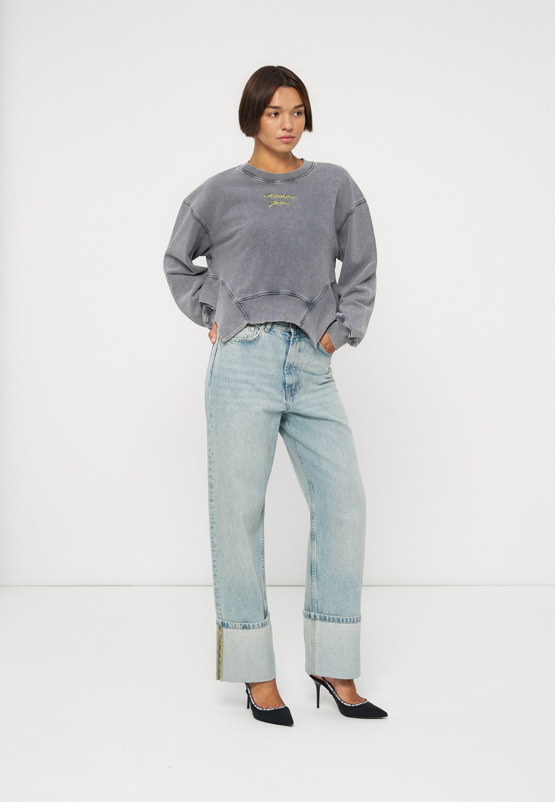 MOSCHINO JEANS