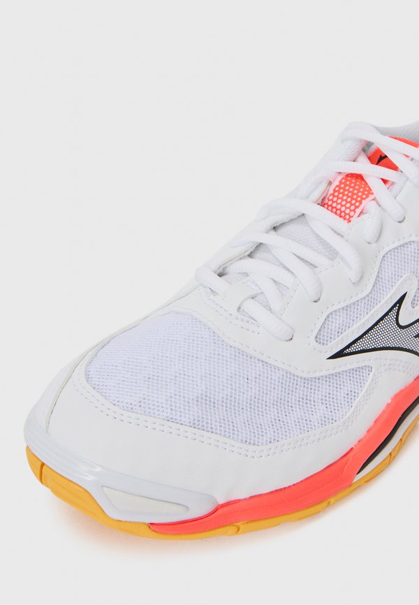 Mizuno WAVE PHANTOM 3