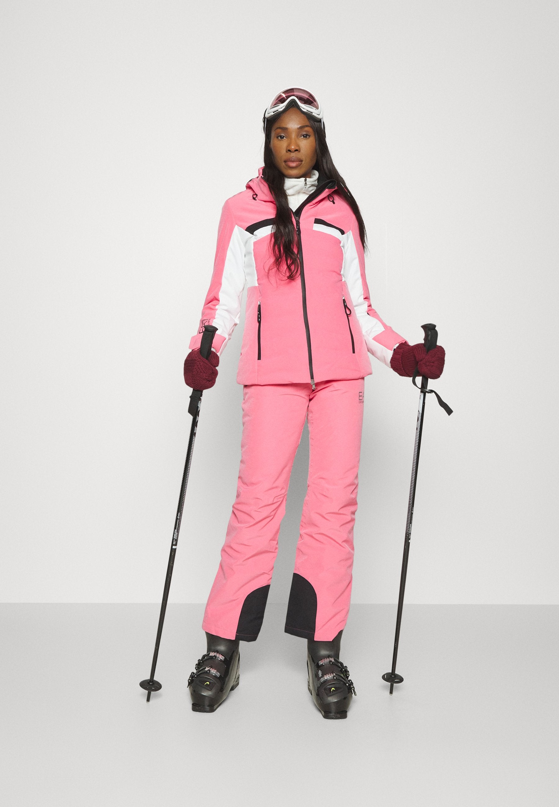 KITHBUHEL PROTECTUM7 COLORBLOCK Media 2