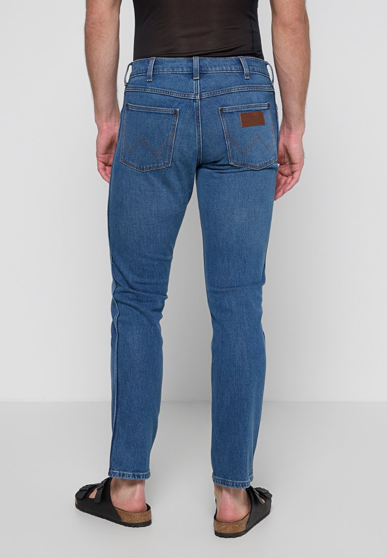 Wrangler GREENSBORO REGULAR FIT